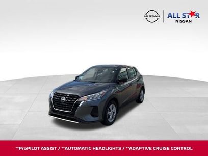 Certified 2025 Nissan Kicks Play S