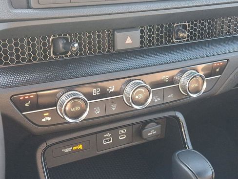 Used 2023 Honda CR-V Sport image 16