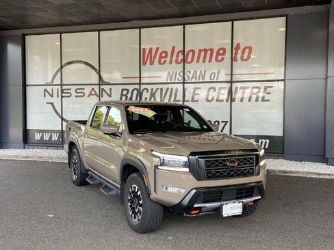Certified 2023 Nissan Frontier PRO-4X w/ Technology Package AWD/4WD image 1