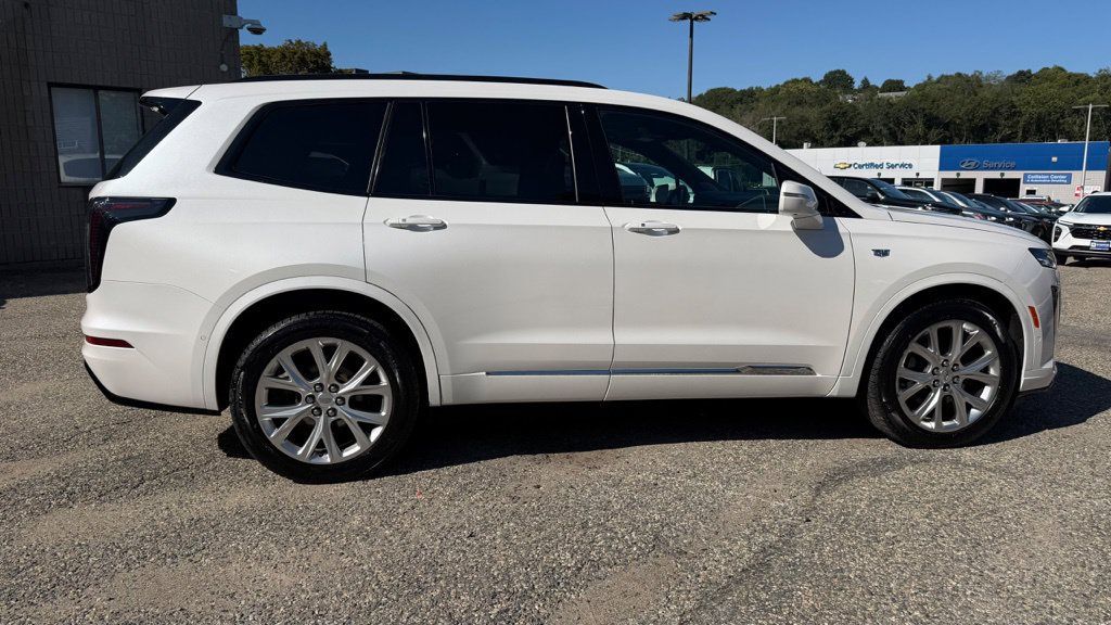 Used 2020 Cadillac XT6 Sport AWD/4WD image 8
