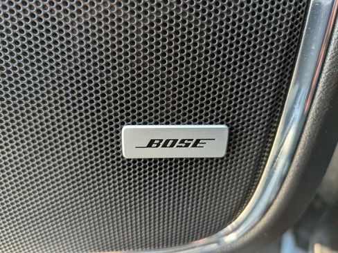 Used 2016 Chevrolet Suburban LTZ image 27