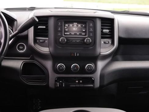 Used 2024 RAM 3500 Tradesman w/ Chrome Appearance Group AWD/4WD image 26
