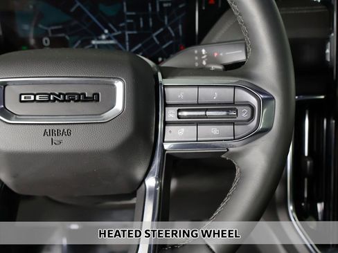 Used 2025 GMC Yukon Denali AWD/4WD image 11