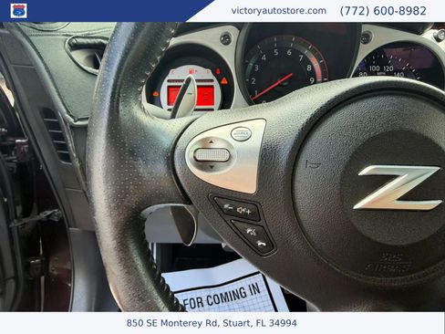 Used 2010 Nissan 370Z Touring w/ Sport Pkg RWD image 32