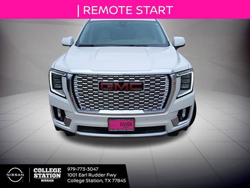 Used 2021 GMC Yukon Denali w/ LPO, Illumination Package image 5