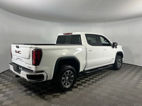 Used 2025 GMC Sierra 1500 AT4 w/ AT4 Premium Package AWD/4WD image 6