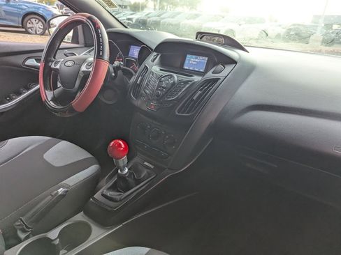 Used 2013 Ford Focus ST image 13