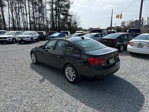 Used 2016 BMW 320i xDrive Sedan image 3