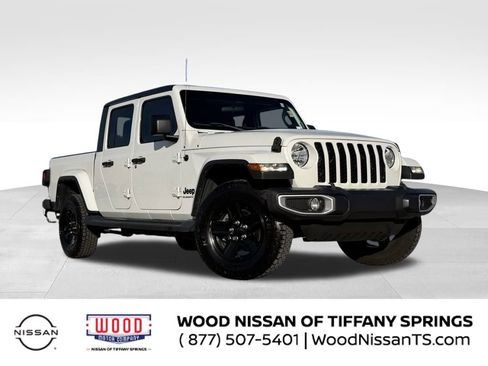 Used 2021 Jeep Gladiator Sport image 1