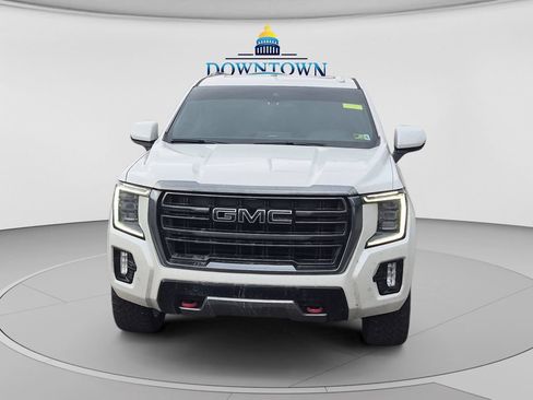 Used 2021 GMC Yukon XL AT4 w/ Rear Media and Nav Package AWD/4WD image 8