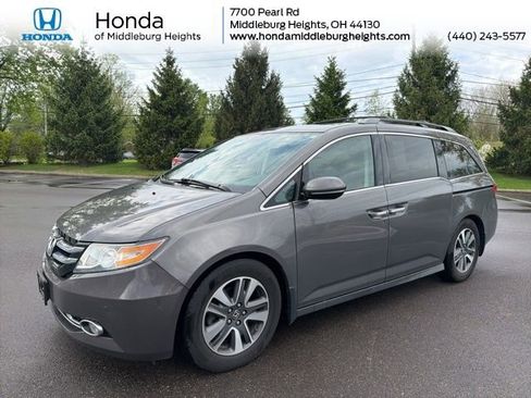 Used 2015 Honda Odyssey Touring image 1