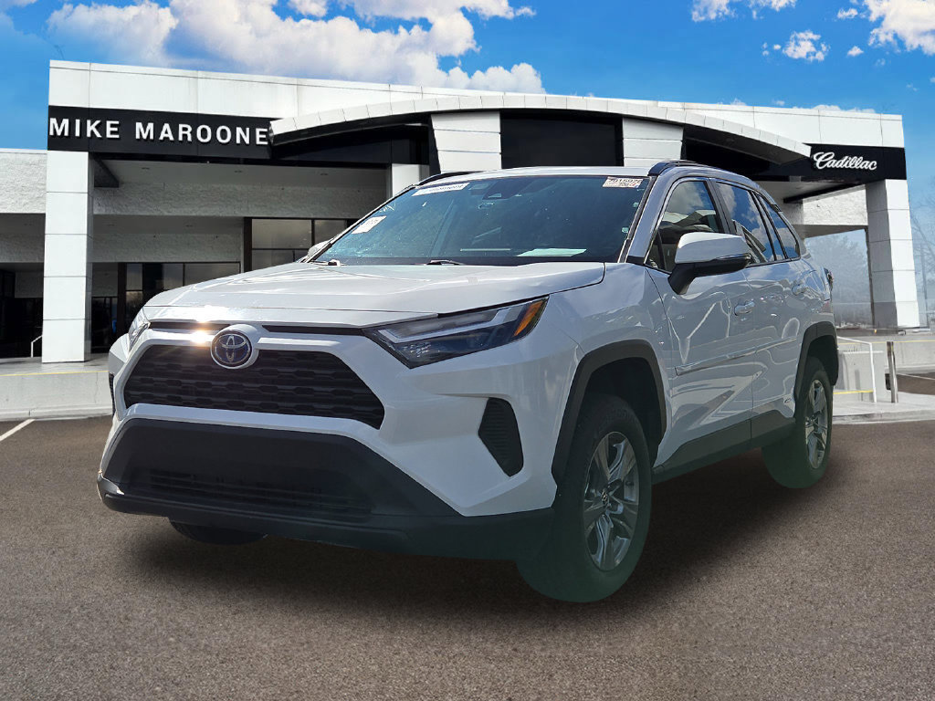 Used 2024 Toyota RAV4 LE AWD/4WD image 1