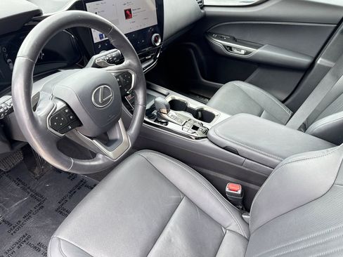 Certified 2024 Lexus NX 350 AWD w/ Vision Package image 4