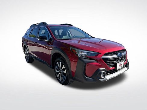 Certified 2023 Subaru Outback Limited AWD/4WD image 3