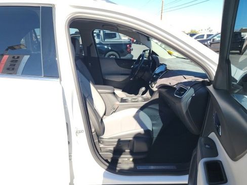 Certified 2018 Chevrolet Equinox Premier w/ LPO, Protection Package image 42