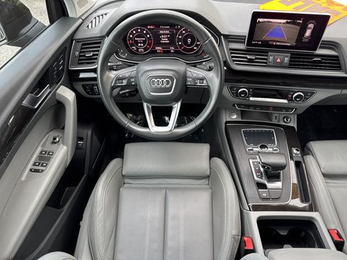 Used 2020 Audi Q5 2.0T Premium Plus w/ Premium Plus Package AWD/4WD image 14