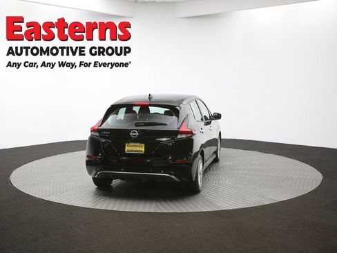 Used 2024 Nissan Leaf S image 36