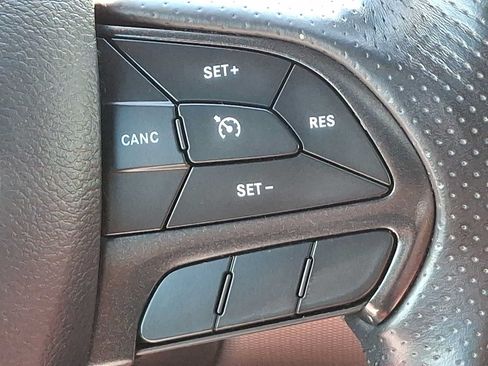 Used 2020 Dodge Durango R/T w/ Blacktop Package AWD/4WD image 23