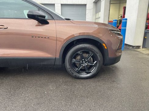 Used 2024 Chevrolet Blazer LT w/ Convenience Package AWD/4WD image 9