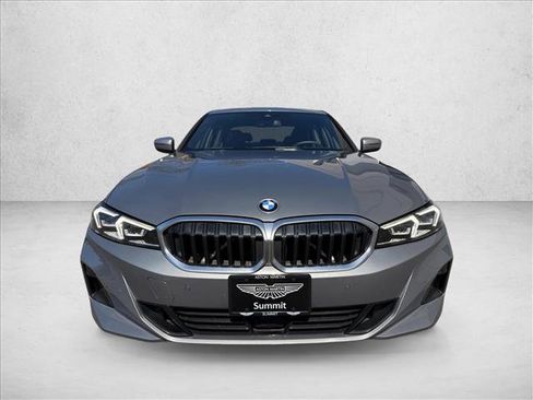 Used 2025 BMW 330i xDrive Sedan AWD/4WD image 9