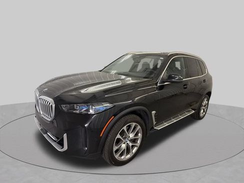 Used 2026 BMW X5 sDrive40i RWD image 1