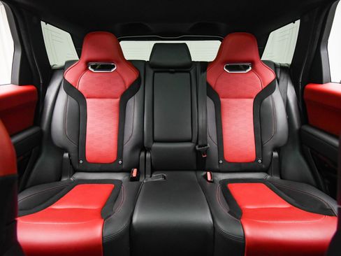 Used 2022 Land Rover Range Rover Sport SVR image 18