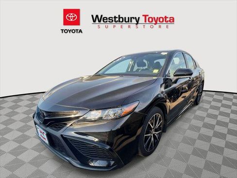 Certified 2023 Toyota Camry SE AWD/4WD image 5