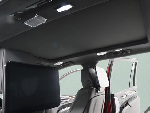 Used 2024 Cadillac Escalade ESV Sport Platinum w/ LPO, ONYX Package image 9