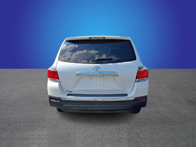 Used 2013 Toyota Highlander FWD image 5