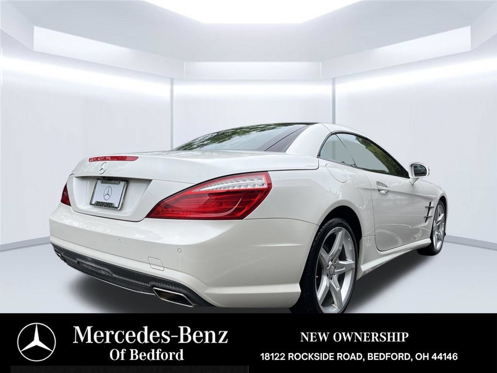 Used 2013 Mercedes-Benz SL 550 image 5