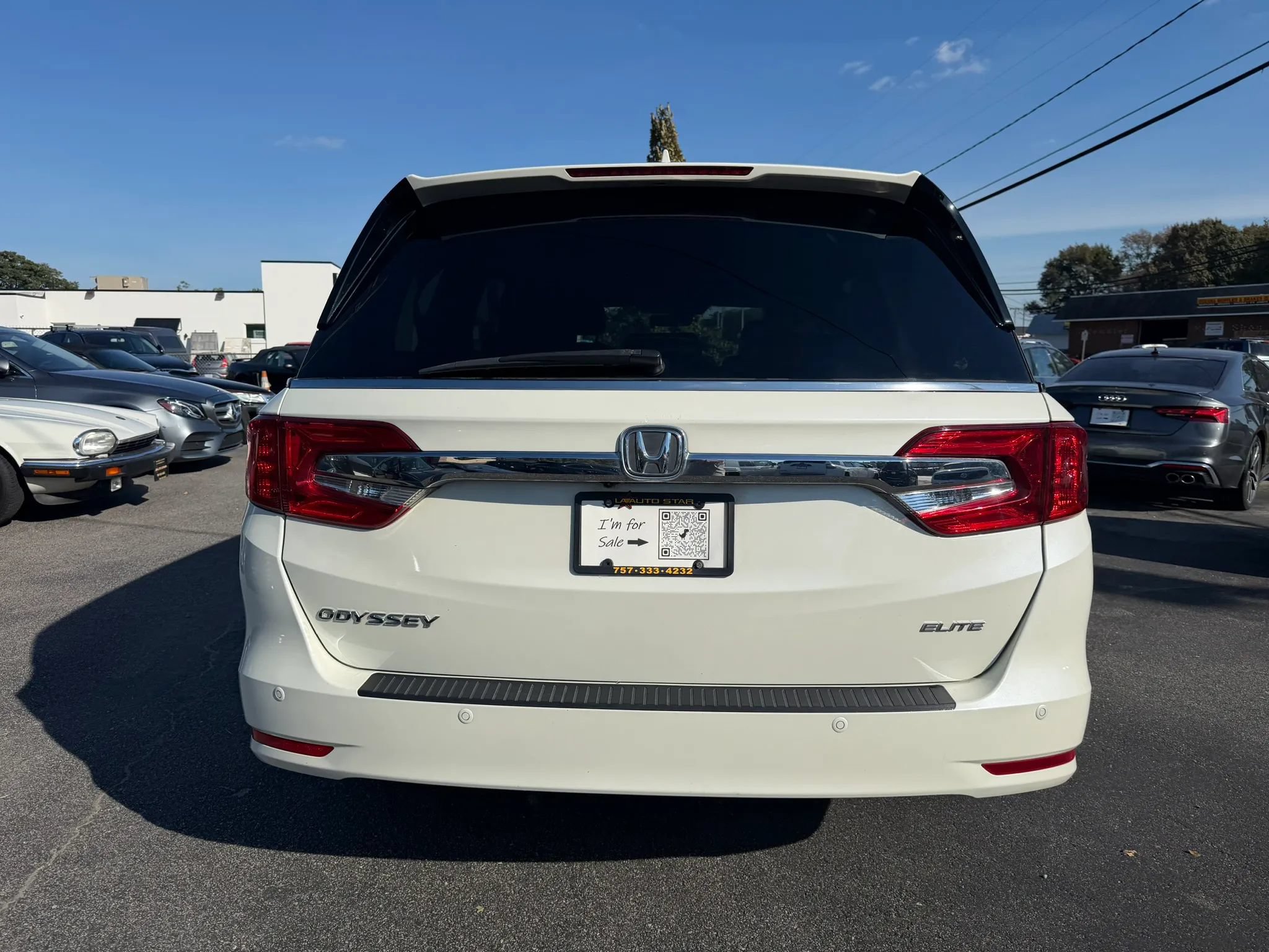 Used 2018 Honda Odyssey Elite image 4