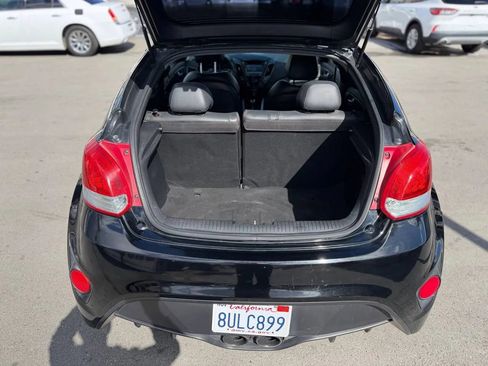 Used 2015 Hyundai Veloster Turbo FWD image 29