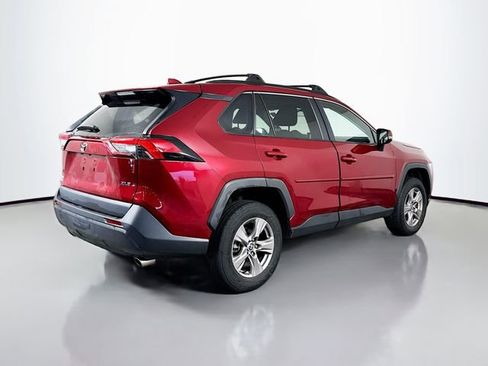 Used 2023 Toyota RAV4 XLE w/ Convenience Package FWD image 6