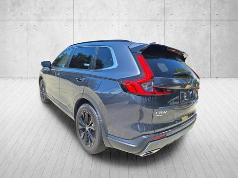 Used 2025 Honda CR-V Sport Touring image 3