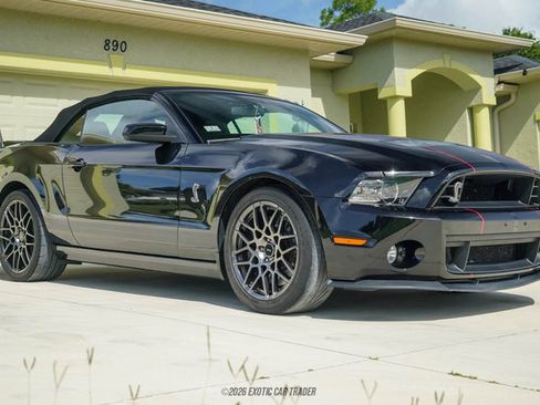 Used 2014 Ford Mustang Shelby GT500 w/ Equipment Group 821A RWD image 16