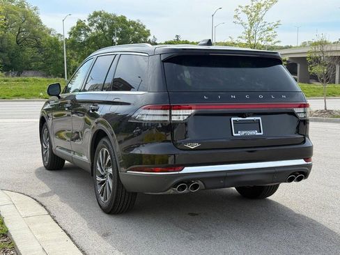New 2025 Lincoln Aviator AWD w/ Equipment Group 101A image 5