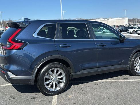 Used 2023 Honda CR-V EX-L image 5