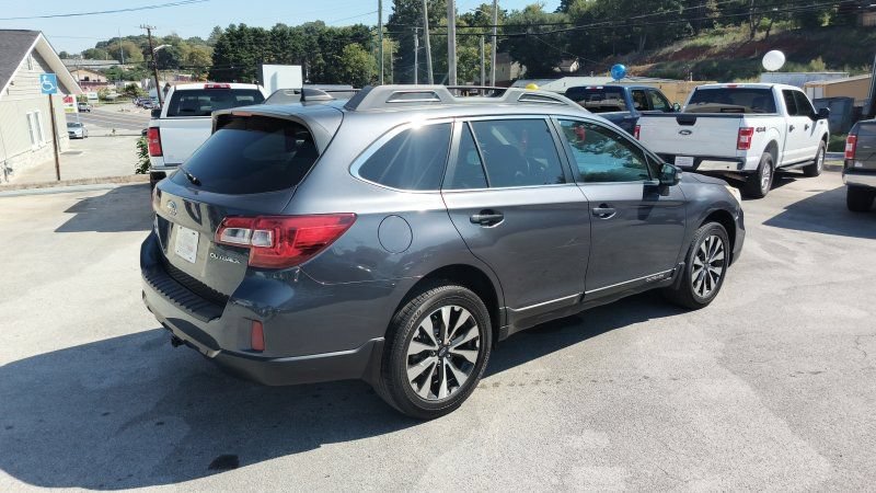 Used 2016 Subaru Outback 2.5i Limited w/ Popular Package #4 AWD/4WD image 5