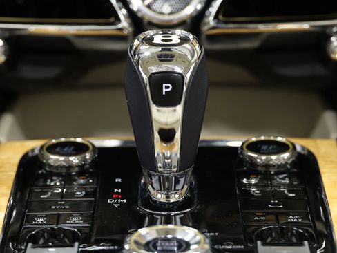 Used 2020 Bentley Flying Spur W12 w/ First Edition Specification image 50