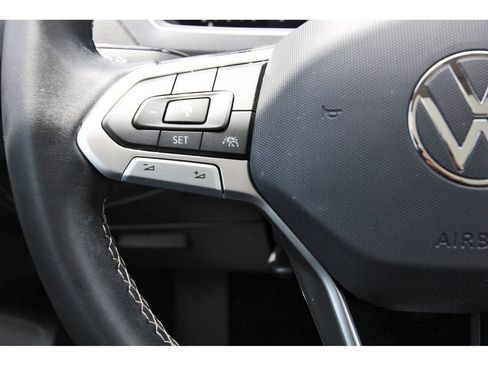 Used 2022 Volkswagen Tiguan SE AWD/4WD image 20
