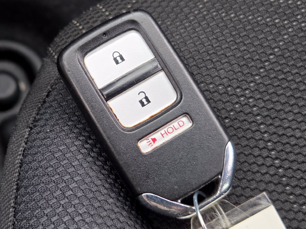 Used 2015 Honda Fit EX image 36