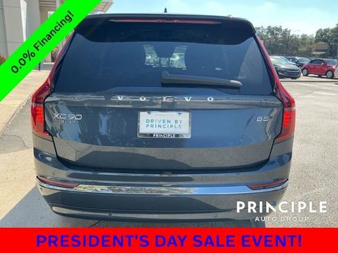 New 2026 Volvo XC90 B5 Plus image 9