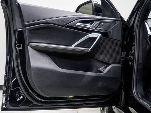 Used 2025 BMW X2 xDrive28i image 31