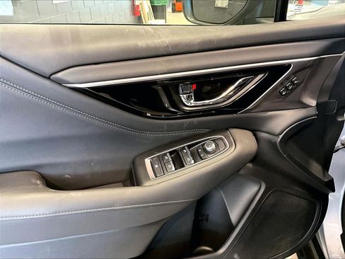 Used 2024 Subaru Outback Limited image 10