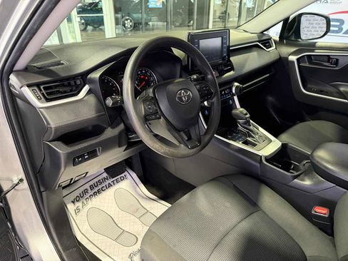 Used 2022 Toyota RAV4 LE image 45