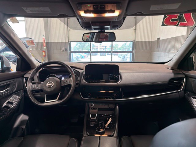 Used 2023 Nissan Rogue SL w/ SL Premium Package AWD/4WD image 14