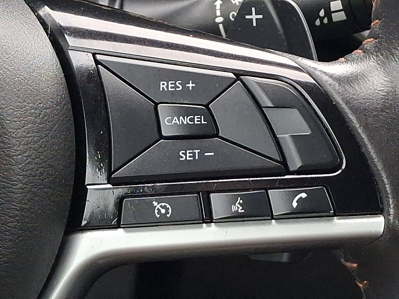 Used 2024 Nissan Altima 2.5 SR FWD image 22