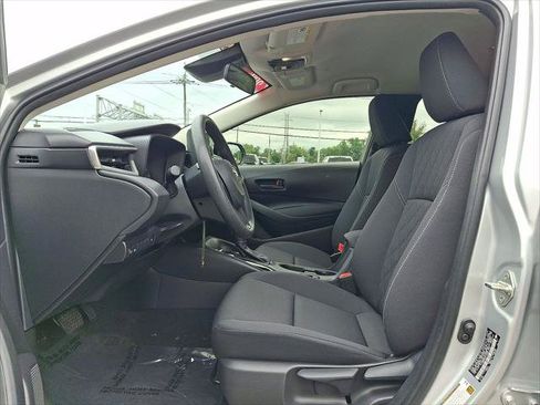 Certified 2025 Toyota Corolla LE AWD/4WD image 12