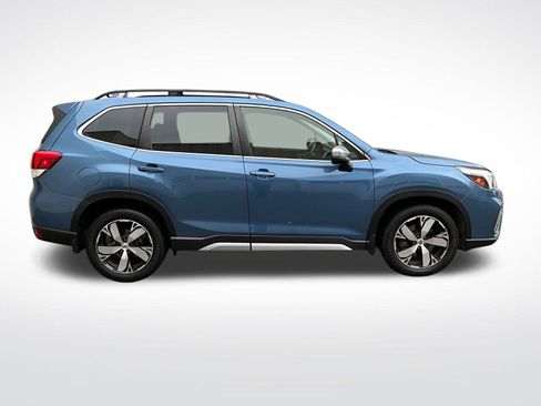 Used 2021 Subaru Forester Touring image 7