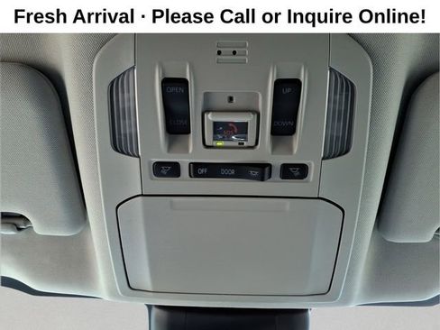 Used 2022 Toyota Highlander Limited image 21